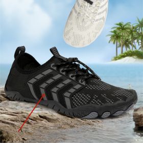 Men's And Women's Non-slip Five-finger Mountaineering Fitness Shoes (Option: D025 Black-39)